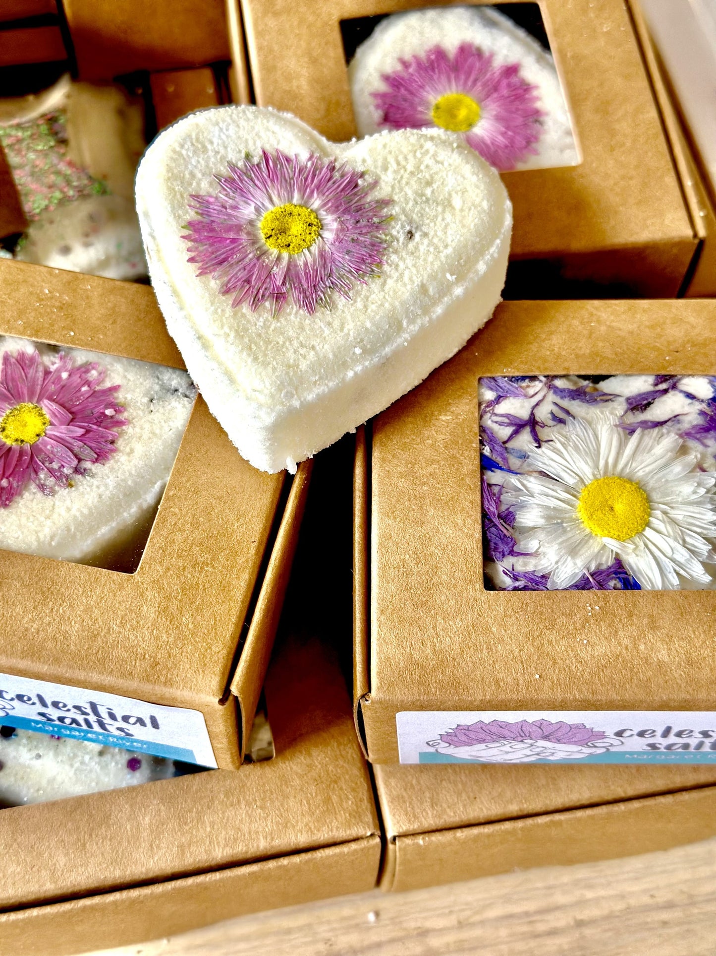 BATH BOMBS BOTANICAL LOVE HEARTS - WOMENS BLEND