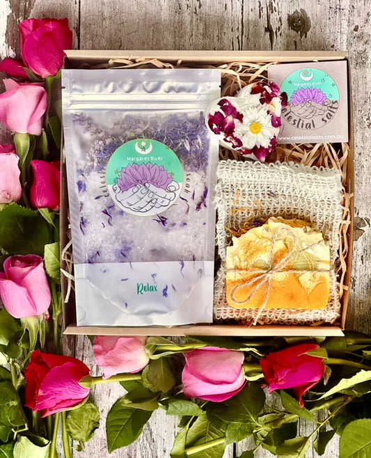 MOTHERS DAY RELAX PAMPER HAMPER