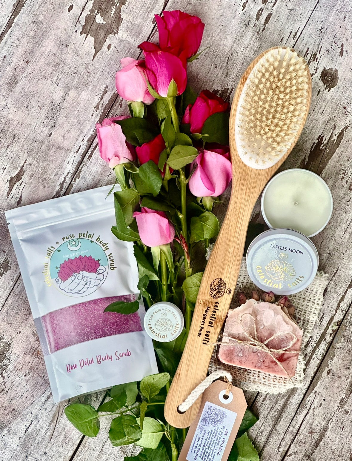 NURTURE WITH NATURE SHOWER AND BODY HAMPER