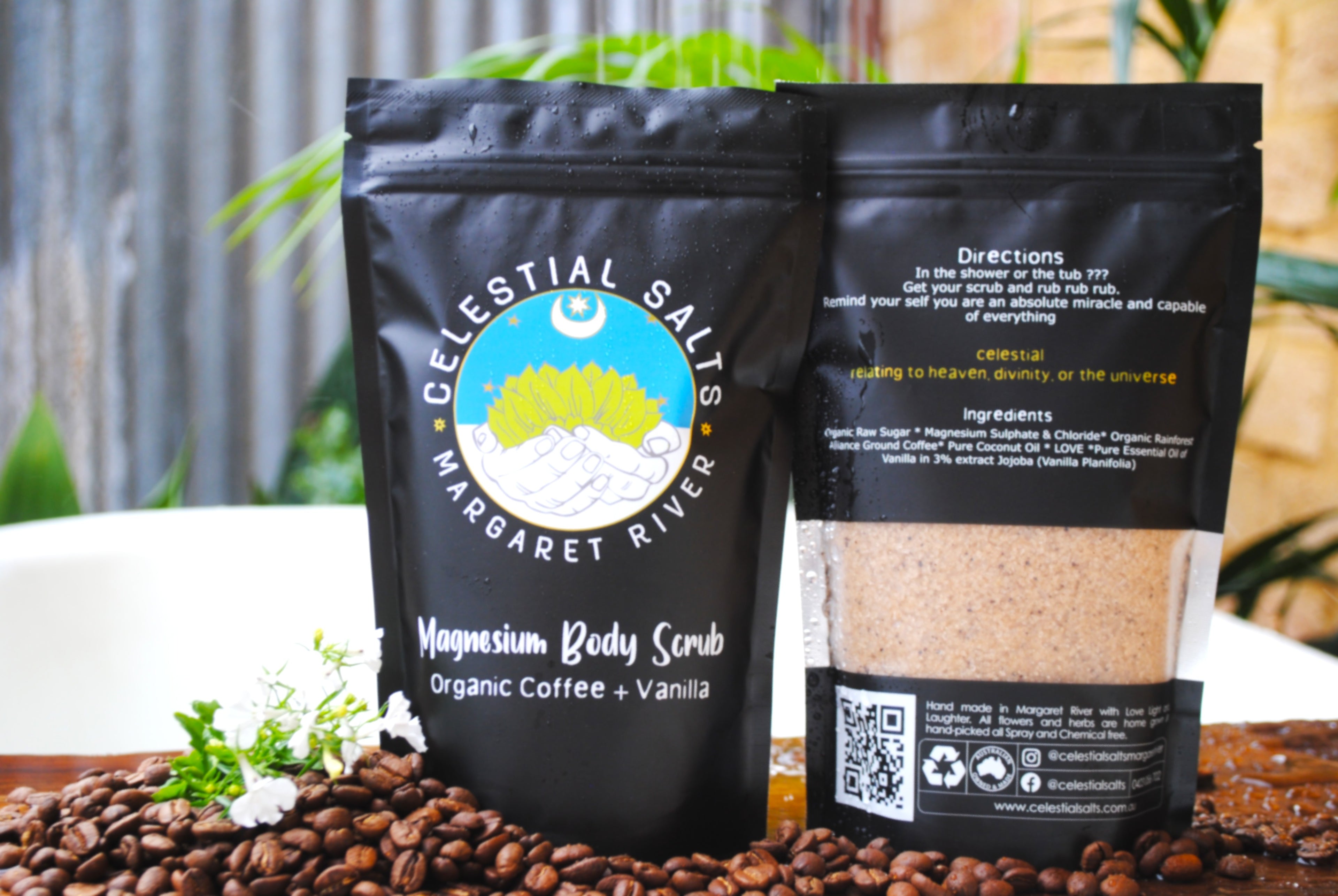 ORGANIC COFFEE AND VANILLA BODY SCRUB