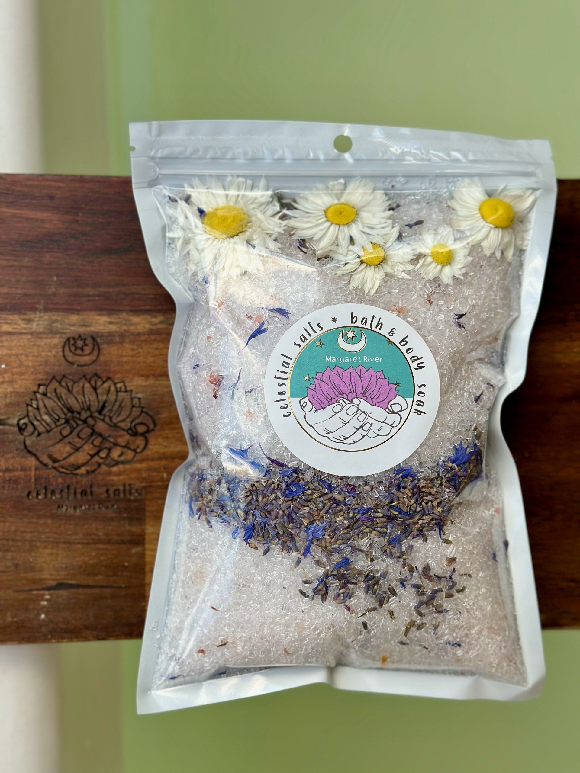 RELAX BATH SALTS BODY SOAK