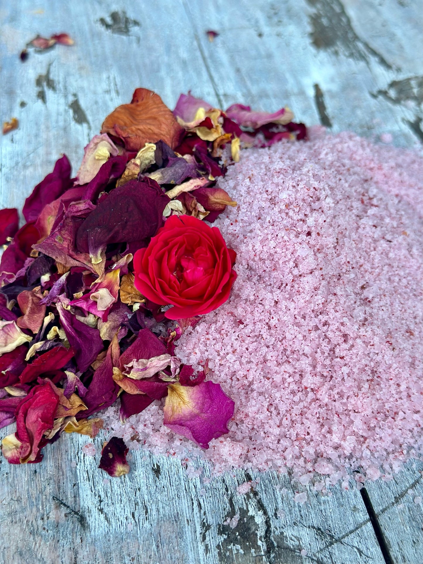 ROSE PETAL BODY SCRUB