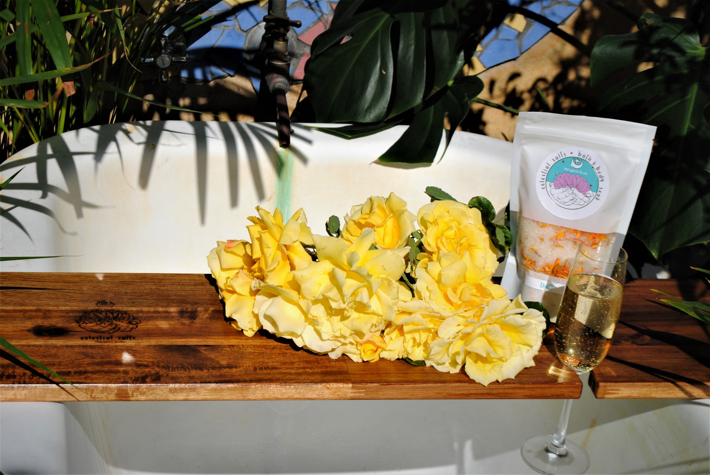 BATH CADDY CELESTIAL SALTS SIGNATURE CADDY